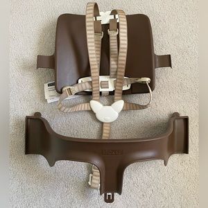 Stokke Tripp Trapp Baby Set in Walnut color